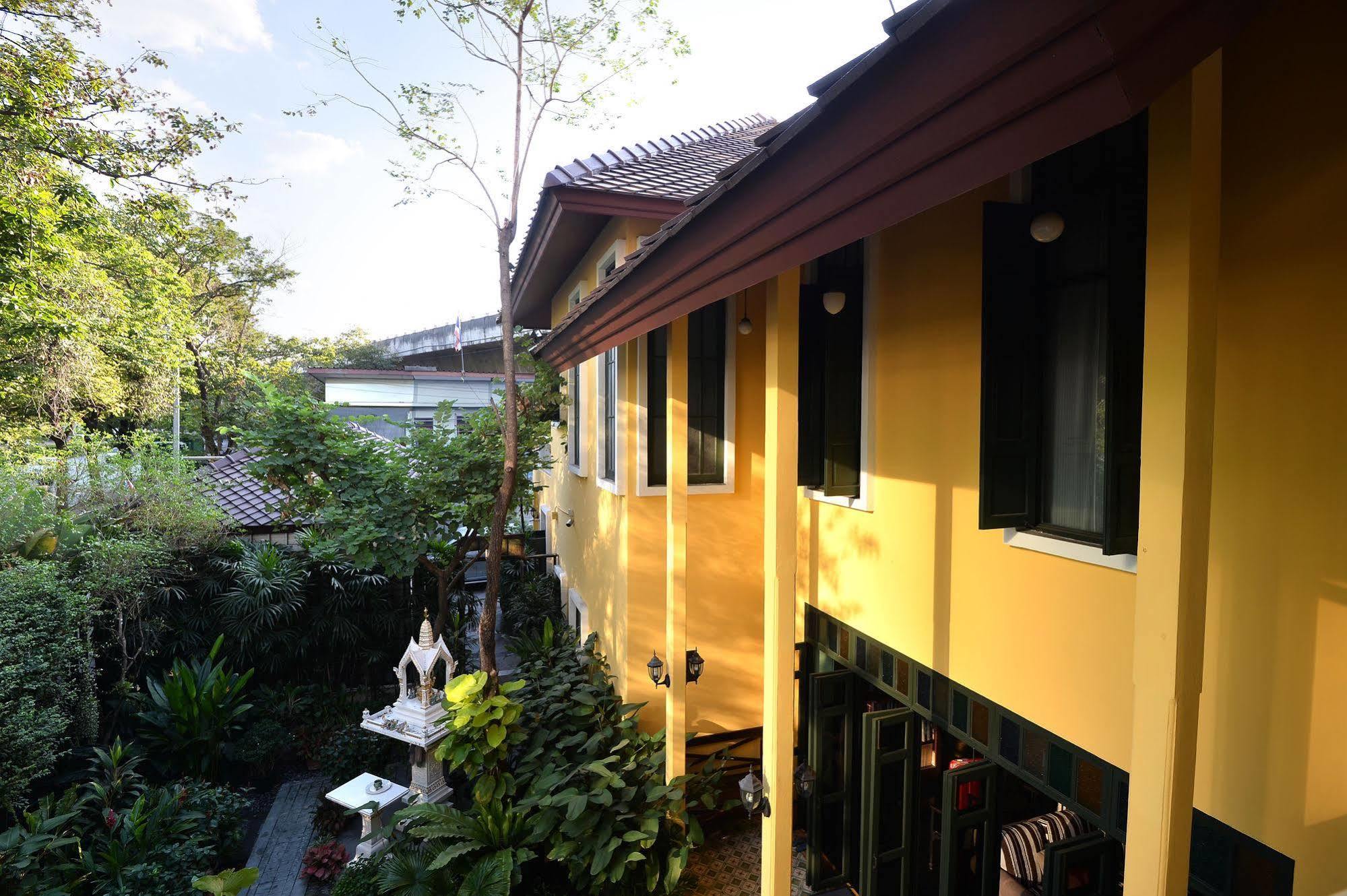 Baan Pra Nond Bed & Breakfast Bangkok Exterior foto